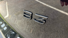 Volvo XC40 2.0 B3P Plus Black Edition 5dr Auto Petrol Estate